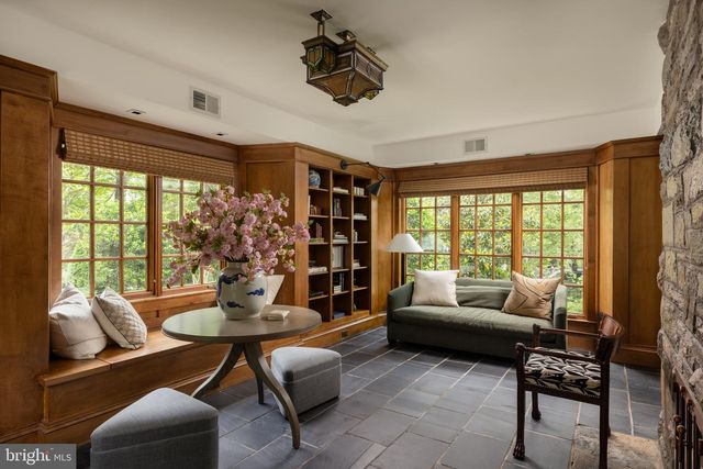 3615 49TH ST NW, Washington, DC 20016