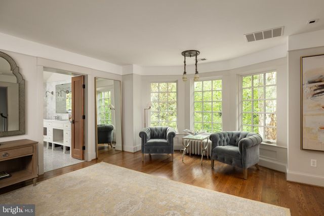 3615 49TH ST NW, Washington, DC 20016