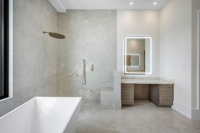 191 W Coconut Palm Road, Boca Raton, FL 33432