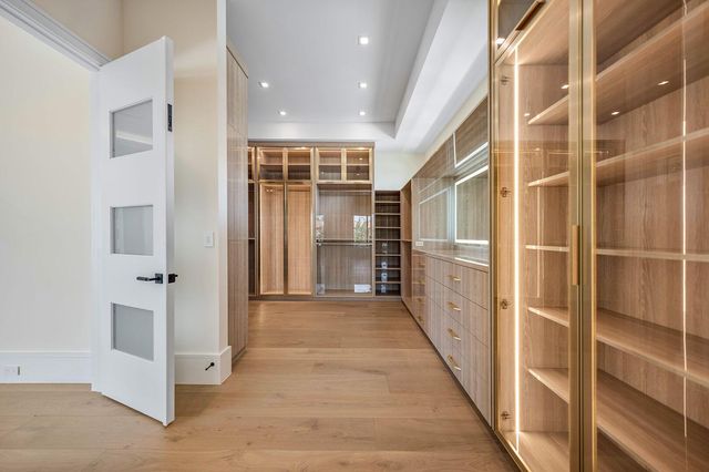 191 W Coconut Palm Road, Boca Raton, FL 33432