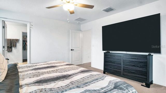 6300 BEVERLY HILLS DRIVE, Zephyrhills, FL 33541