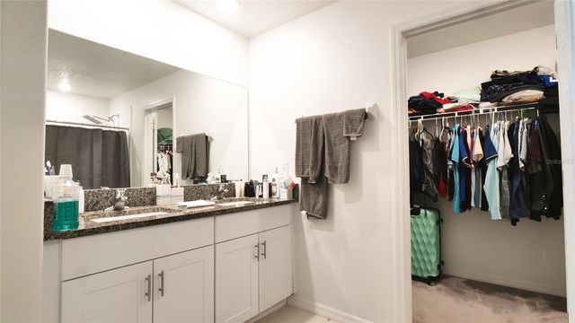 6300 BEVERLY HILLS DRIVE, Zephyrhills, FL 33541