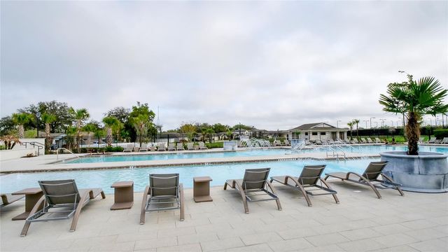 6300 BEVERLY HILLS DRIVE, Zephyrhills, FL 33541