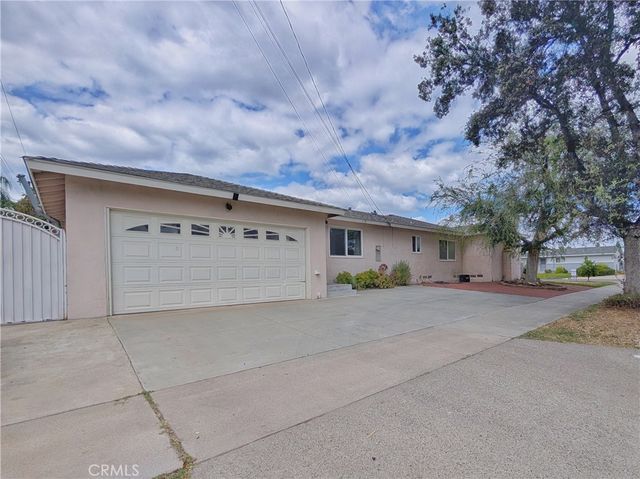 2314 E Alden, Anaheim, CA 92806
