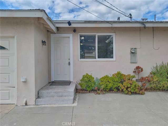 2314 E Alden, Anaheim, CA 92806