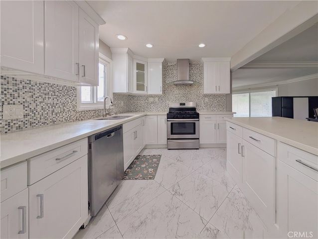 2314 E Alden, Anaheim, CA 92806