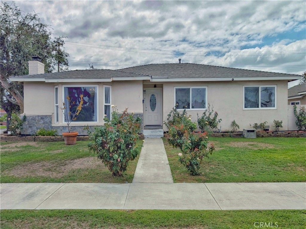 2314 E Alden, Anaheim, CA 92806