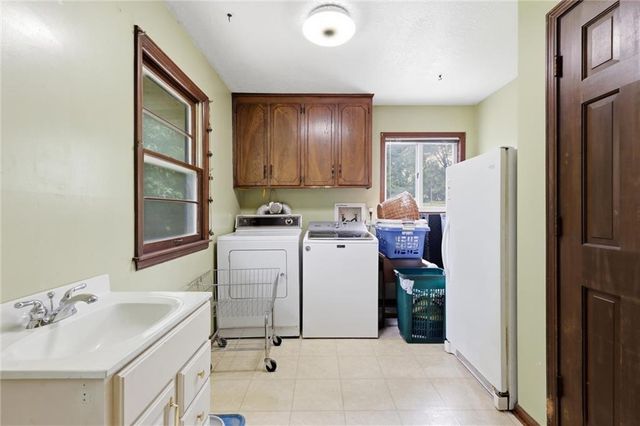 13508 E 264th Street, Peculiar, MO 64078