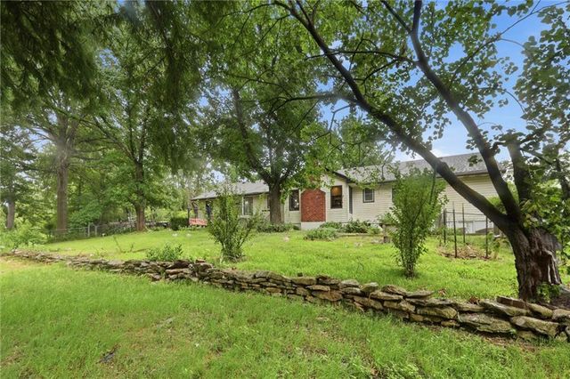 13508 E 264th Street, Peculiar, MO 64078