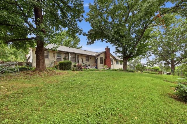 13508 E 264th Street, Peculiar, MO 64078