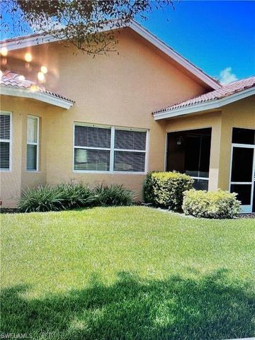 2132 Par DR, Naples, FL 34120