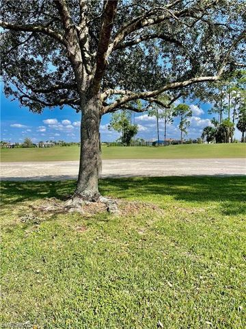 2132 Par DR, Naples, FL 34120