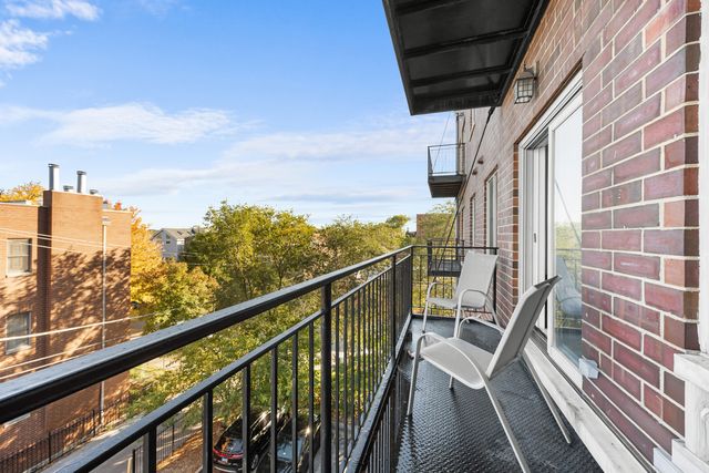 2602 W DIVERSEY Avenue 402, Chicago, IL 60647