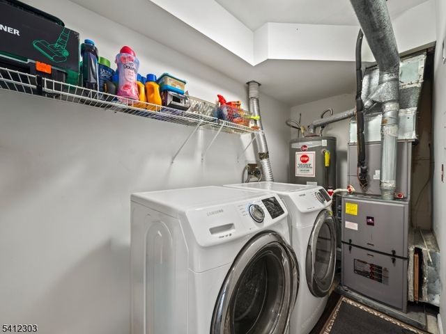 56 Quartz Ln 56, Paterson City, NJ 07501