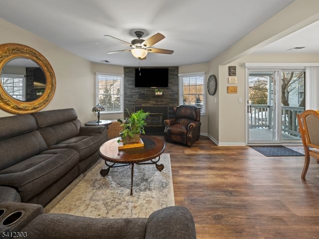 56 Quartz Ln 56, Paterson City, NJ 07501