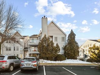 56 Quartz Ln 56, Paterson City, NJ 07501