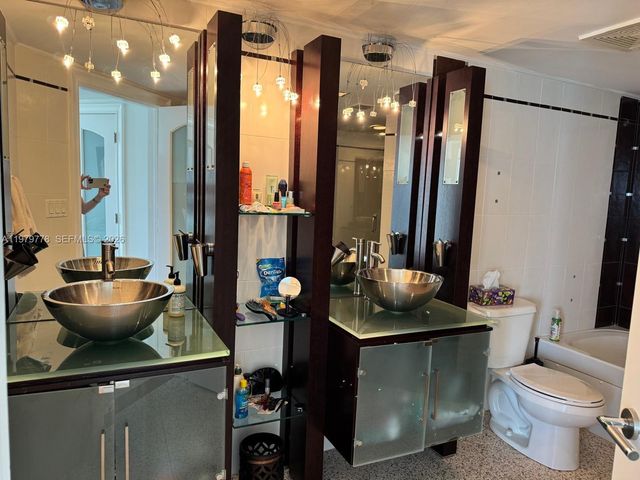 16699 Collins Ave 2710, Sunny Isles Beach, FL 33160