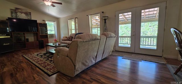 951 E County Road 206, Alton, MO 65606