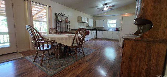 951 E County Road 206, Alton, MO 65606