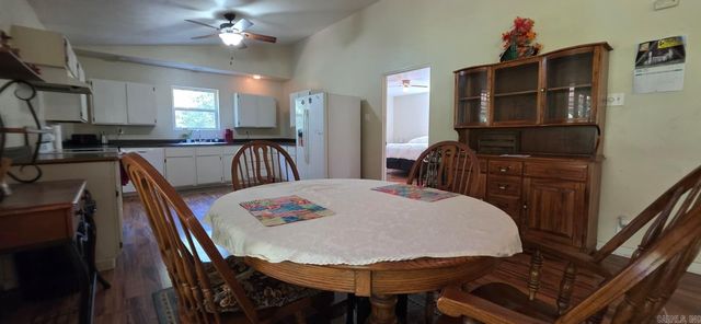 951 E County Road 206, Alton, MO 65606