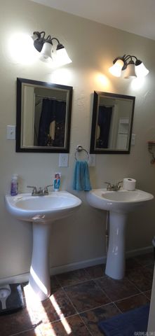 951 E County Road 206, Alton, MO 65606