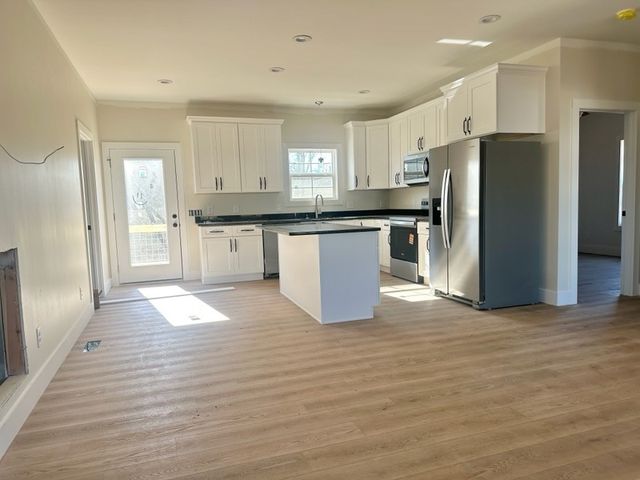 169 Honeysuckle Ln, Sparta, TN 38583