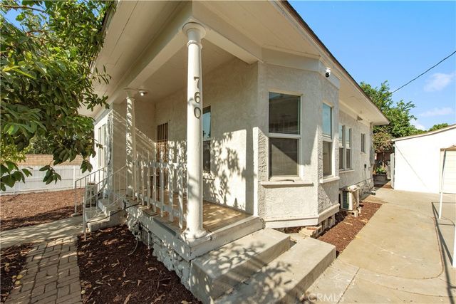 760 S Elm St, Pomona, CA 91766