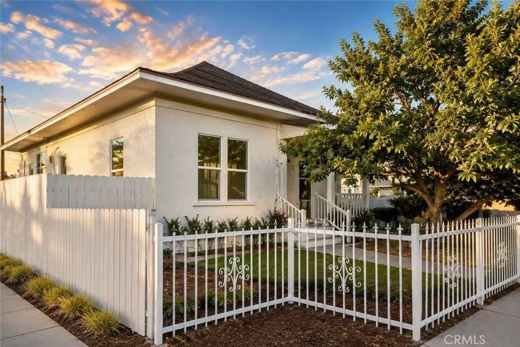 760 S Elm St, Pomona, CA 91766