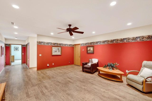 2017 W Milwaukee Street, Stoughton, WI 53589