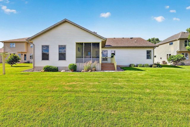 2017 W Milwaukee Street, Stoughton, WI 53589