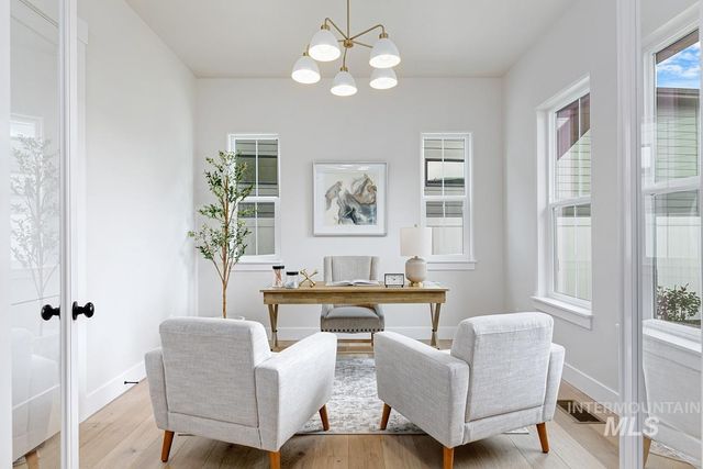 7027 W Waxwing Dr, Boise, ID 83714
