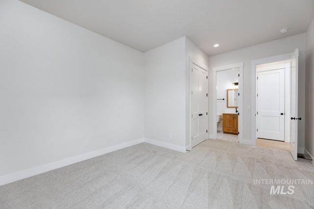 7027 W Waxwing Dr, Boise, ID 83714