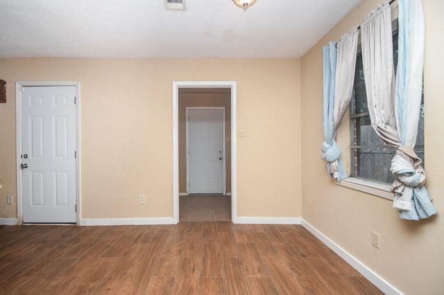 16730 Townes Road, Friendswood, TX 77546