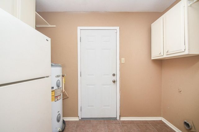 16730 Townes Road, Friendswood, TX 77546