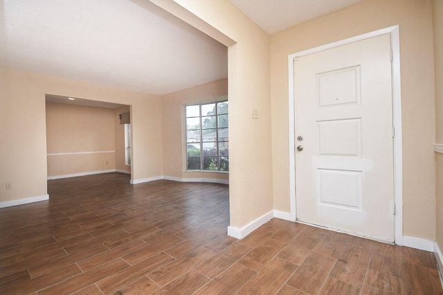 16730 Townes Road, Friendswood, TX 77546