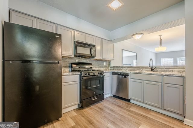 2016 Oak Park Lane, Decatur, GA 30032