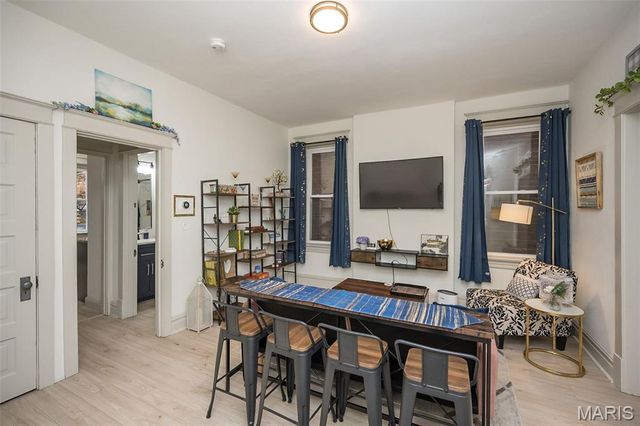 2626 Minnesota Avenue, St Louis, MO 63118