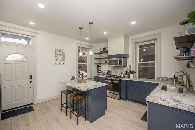 2626 Minnesota Avenue, St Louis, MO 63118