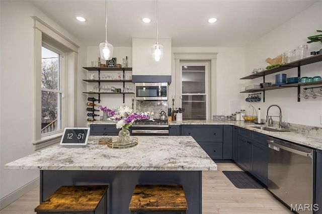 2626 Minnesota Avenue, St Louis, MO 63118