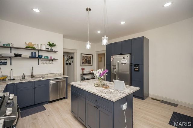 2626 Minnesota Avenue, St Louis, MO 63118