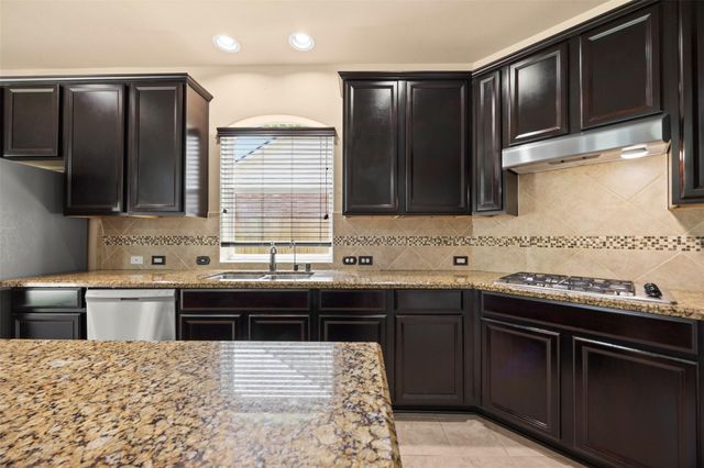 13938 Sawmill Run Lane, Houston, TX 77044