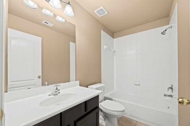 13938 Sawmill Run Lane, Houston, TX 77044