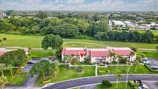 21215 Lago Circle C, Boca Raton, FL 33433