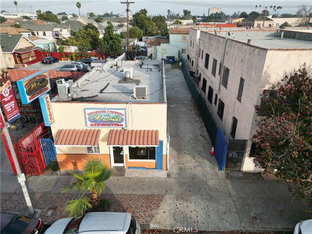 4614 Avalon, Los Angeles, CA 90011