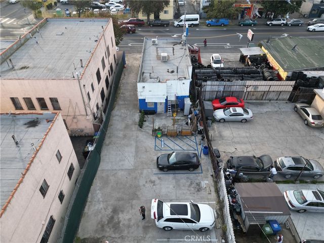 4614 Avalon, Los Angeles, CA 90011