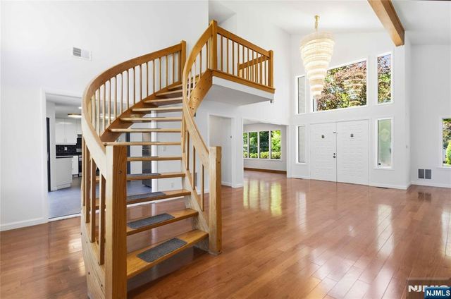 131 Haase Avenue, Paramus, NJ 07652