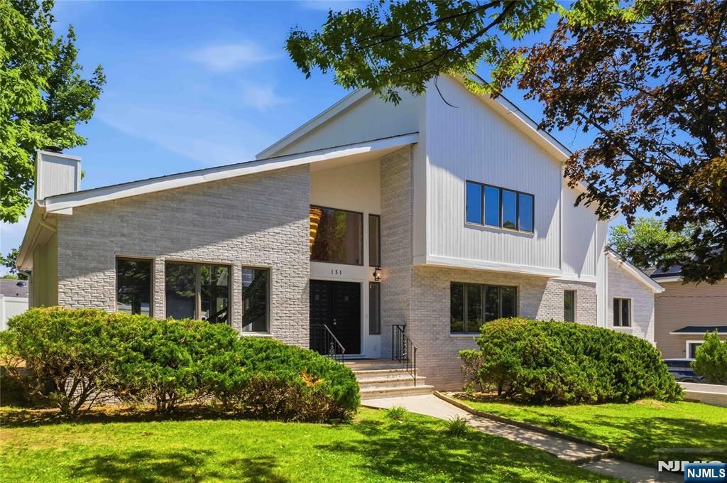 131 Haase Avenue, Paramus, NJ 07652