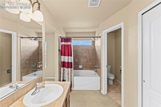 4265 Apple Hill Court, Colorado Springs, CO 80920