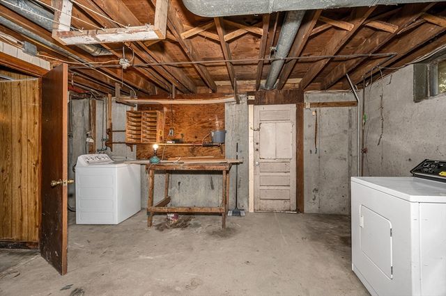 30 Whitcomb Terrace, Weymouth, MA 02190