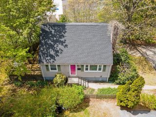 30 Whitcomb Terrace, Weymouth, MA 02190